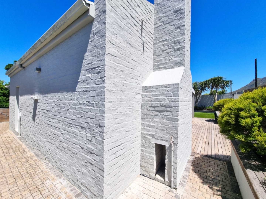 3 Bedroom Property for Sale in Onrus Western Cape